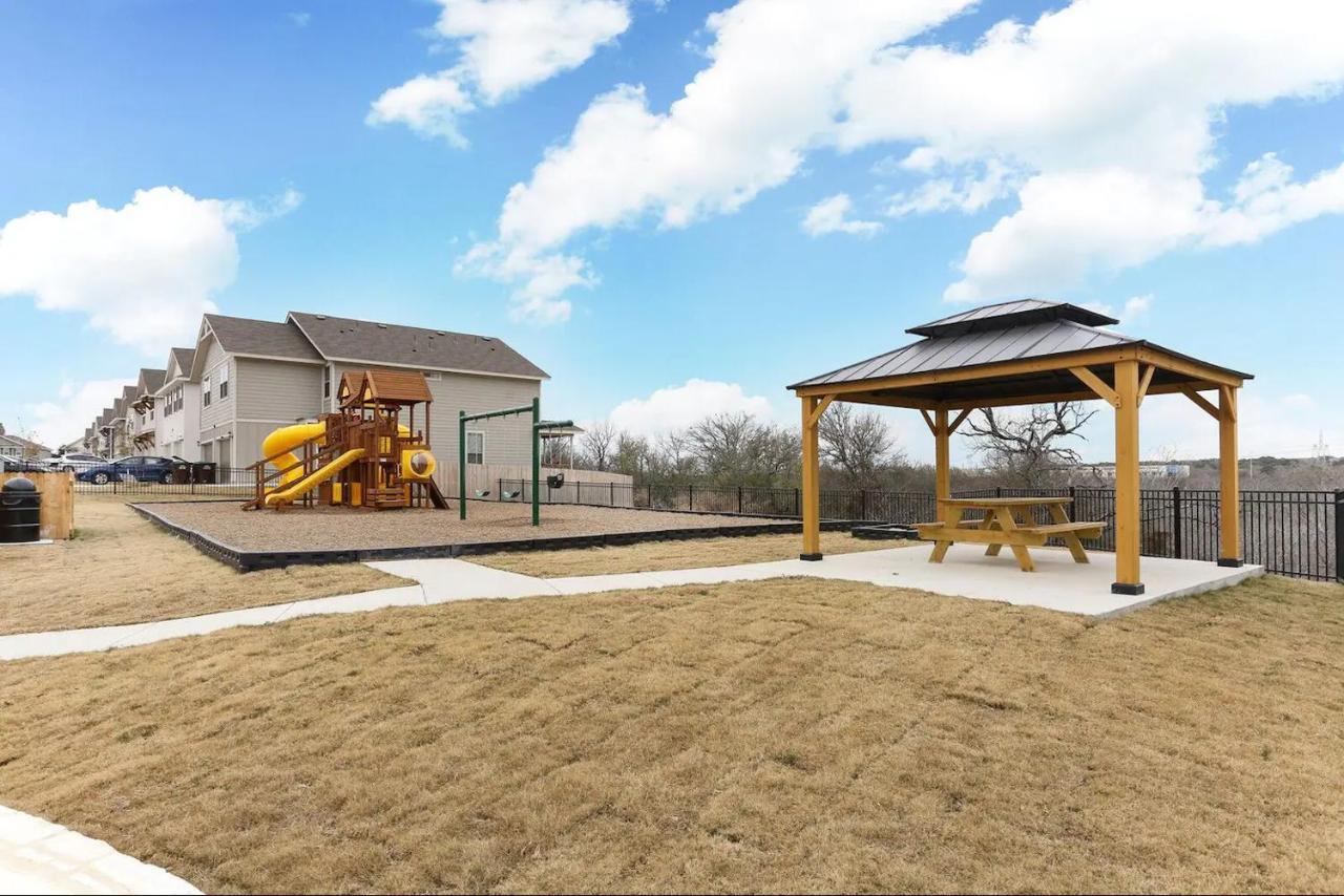 New 3 Bedroom Vacation Home Lackland/Sea World/La Cantera 샌안토니오 외부 사진
